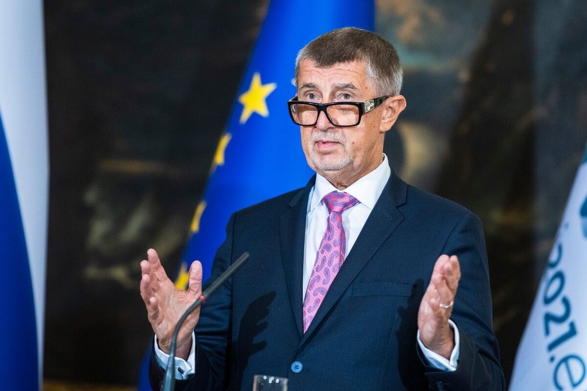 Poslanec Andrej Babiš investuje ve Slovinsku s Annou Bubeníkovou, spojenou s korupční slovenskou kauzou Gorila